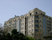 Baku city, A roof of a building over a Sahil underground station, POIMUKATE metal roofing systems