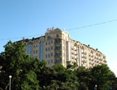 Baku city, A roof of a building over a Sahil underground station, POIMUKATE metal roofing systems